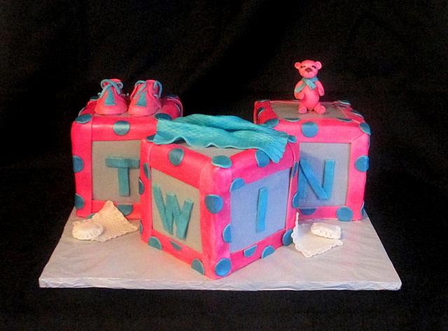 BabyBlocksCakeForTwinsFront