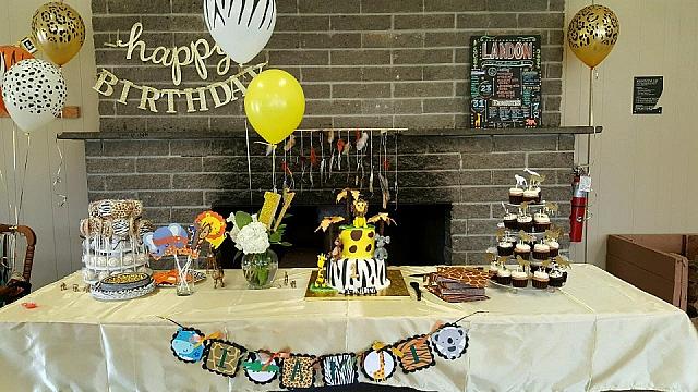GinaMatuzziBabyOneBoySafariThemeCakePartyApril2016