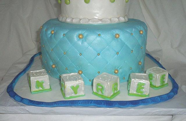 Quilted Side Design and Gumpaste Baby Blocks close up
