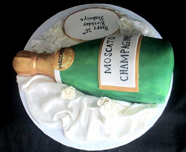 ChampagneBottleCakeMoscatoMain