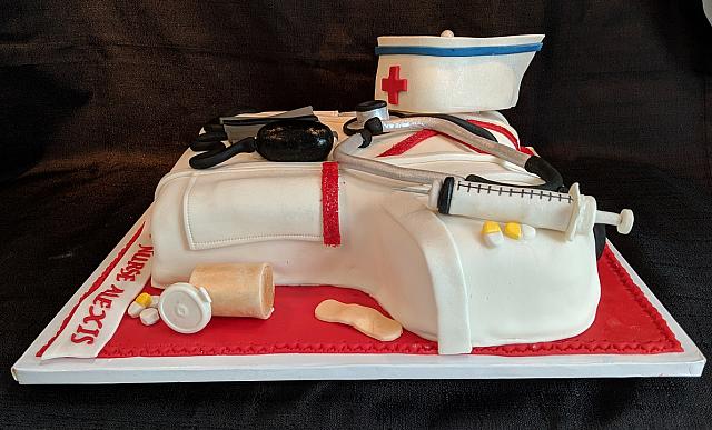 NurseAlexisFondantCakeSide2