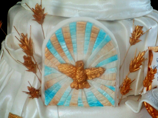 StainedGlassWindowGumpasteCakeDecoration