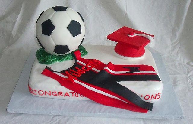 GraduationSoccerWrestlingSingletFondantCakeMain