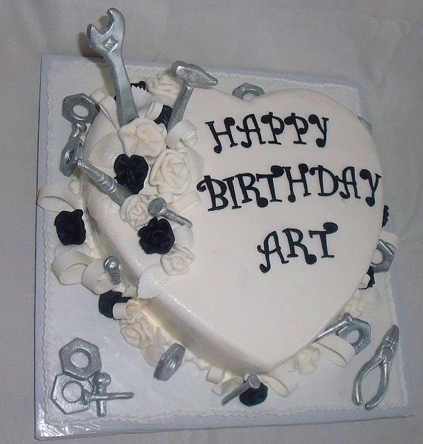 HandyManCarpenterFondantBirthdayCakeView2