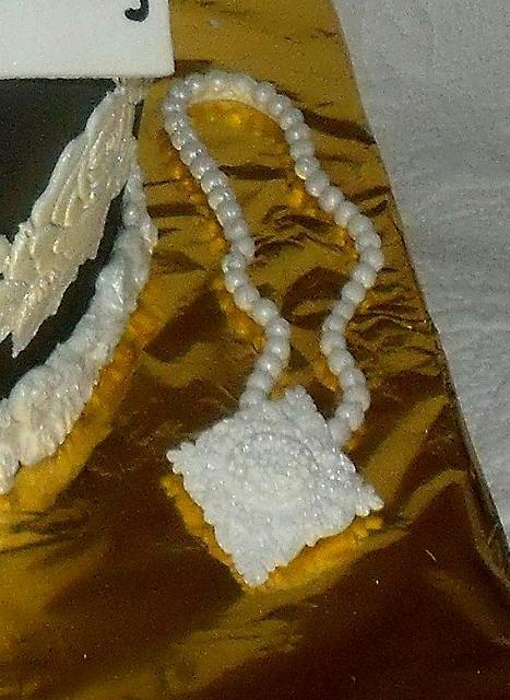 Edible Necklace close up