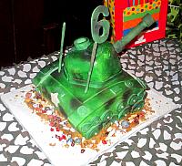 ArmyTankFondantCakeForSheflinBackView