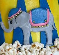 CircusBlueElephantGumpasteCloseUp
