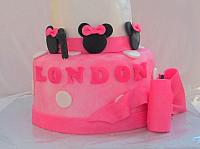 MinnieMouseThemeForLondonCakeCloseUp