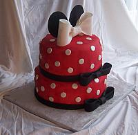 Minnie Mouse Cake Side view