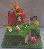 Farm Cake With Barn And Animals - another view of whole cake