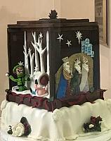 EastmanGingerbread2018SnowKidsAnd3KingsSidesView2