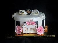 Black and White Hat Box Cake for Duna M.