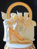 Edible Purse Is Fondant Covered Rice Krispy Treats And Two Dimensional Gumpaste Shoe