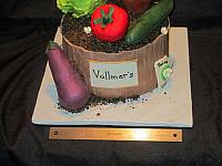 GardenThemeFondantCakeWithMeasuringRuler