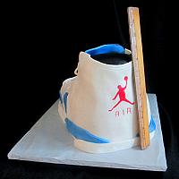 SportsShoeAirJordanCarvedCakeHeight
