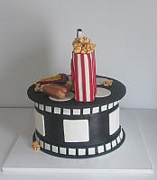 MovieTheaterThemeCakeRightSide