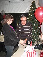 40th Anniversary cake with couple