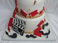 HollywoodRedCarpetMovieThemeCakeCloseup1